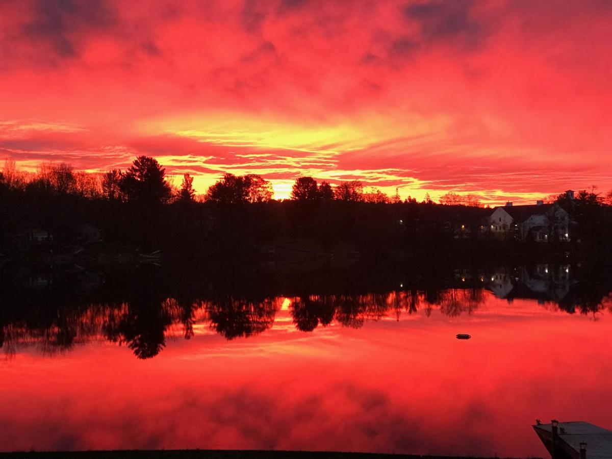 Welcome To The Lake Northwood Екстер'єр фото