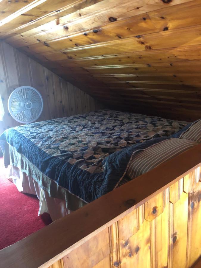 Welcome To The Lake Northwood Екстер'єр фото