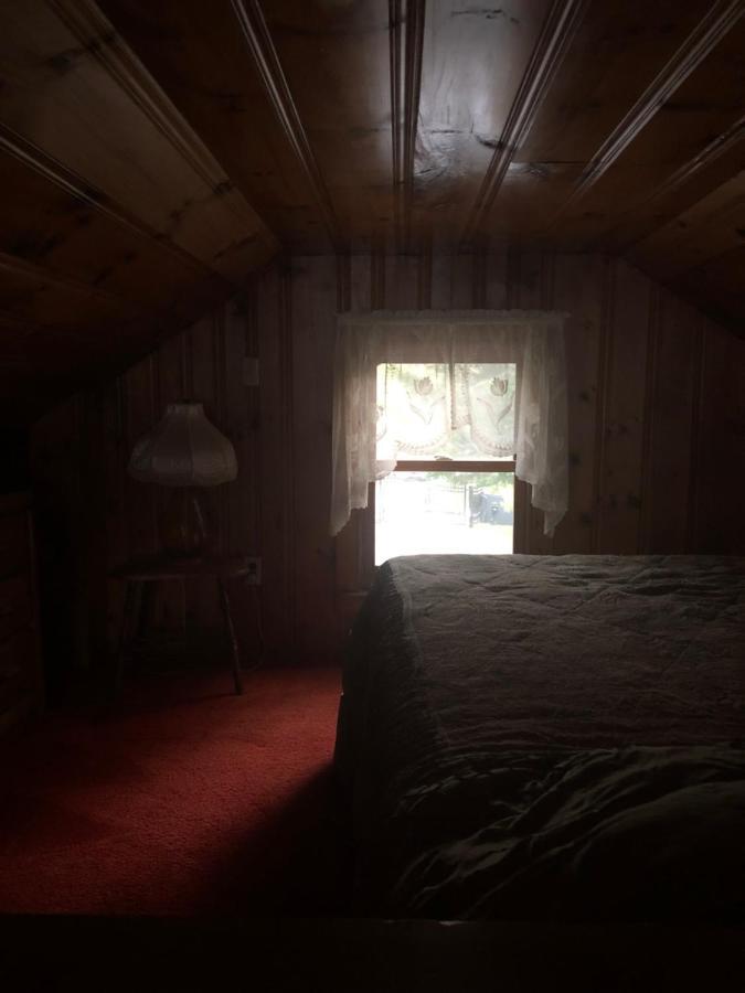 Welcome To The Lake Northwood Екстер'єр фото
