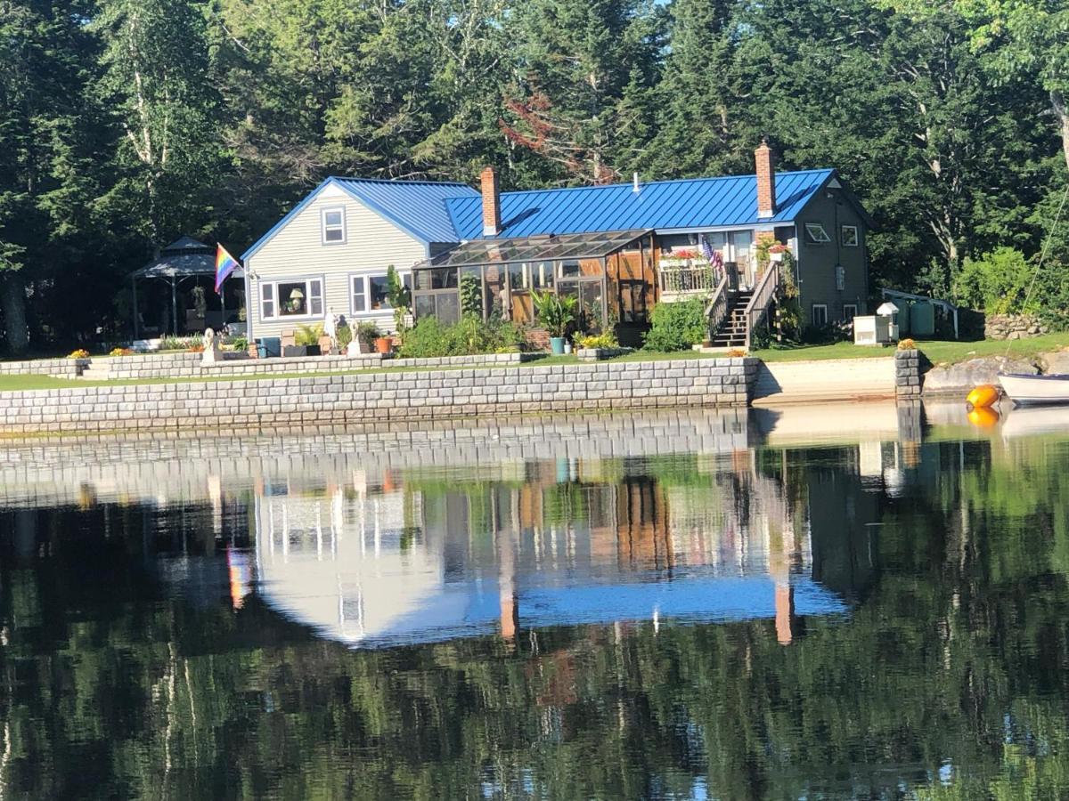 Welcome To The Lake Northwood Екстер'єр фото